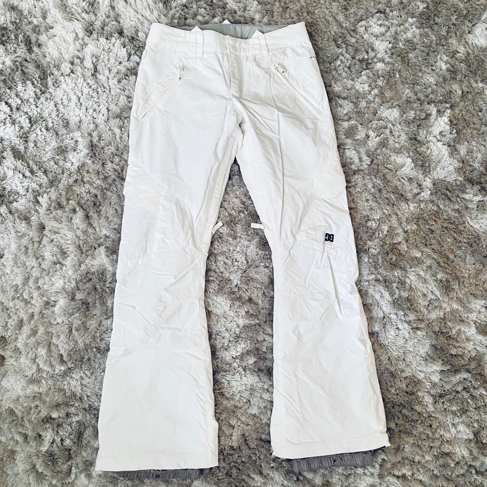 White DC Snowboarding Pants